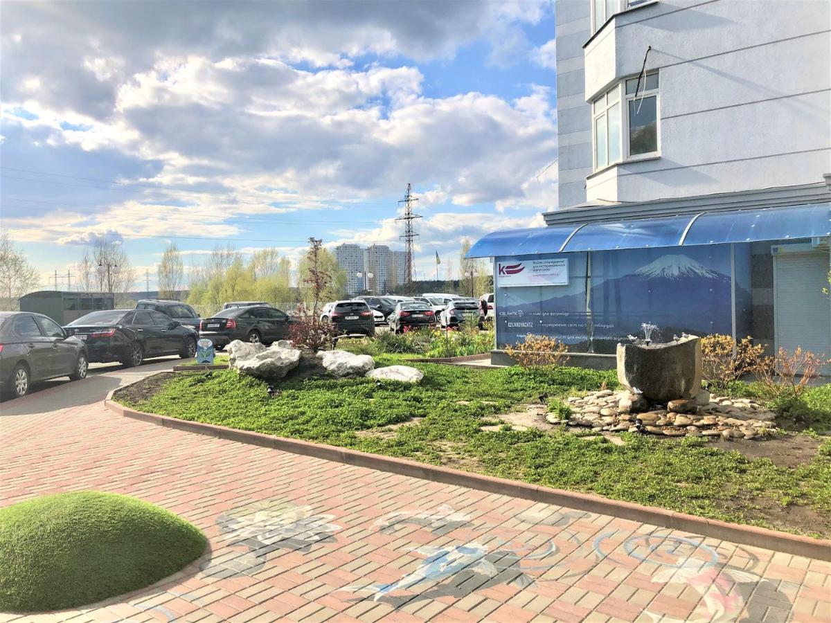 Vip Апартаменти З Видом На Озеро Kijev Kültér fotó